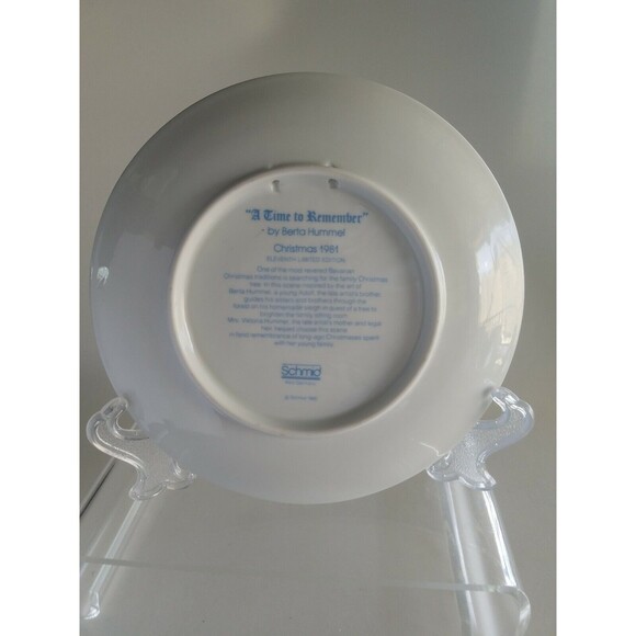 HUMMEL VTG PLATE "A TIME TO REMEMBER ~ CHRISTMAS 1981"~ SCHMID GERMANY - Picture 3 of 5